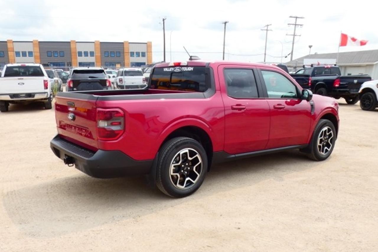 2025 Ford Maverick LARIAT HYBRID AWD w/Htd Leather, NAV, BUC - Photo #6