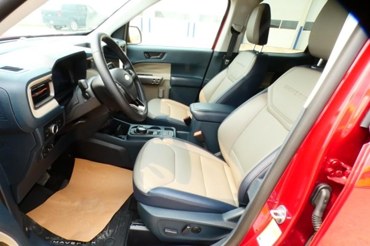 2025 Ford Maverick LARIAT HYBRID AWD w/Htd Leather, NAV, BUC - Photo #10