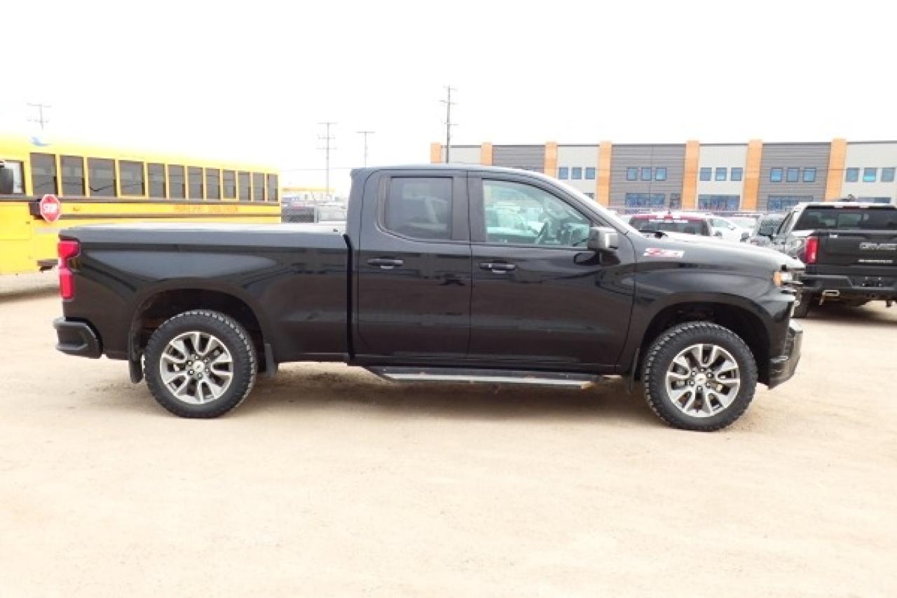2020 Chevrolet Silverado 1500 RST 4WD DURAMAX DSL Double Cab w/Htd Leather, BUC - Photo #5