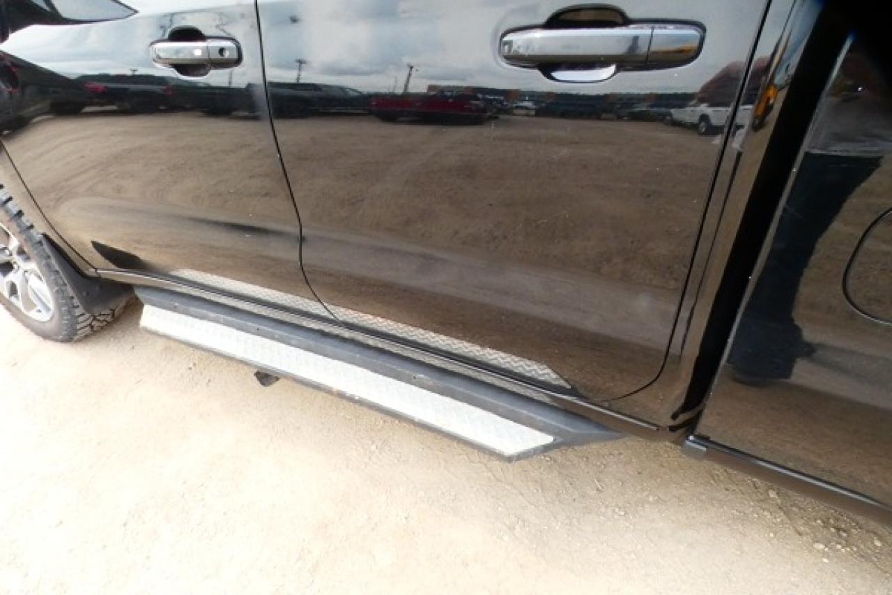 2020 Chevrolet Silverado 1500 RST 4WD DURAMAX DSL Double Cab w/Htd Leather, BUC - Photo #16