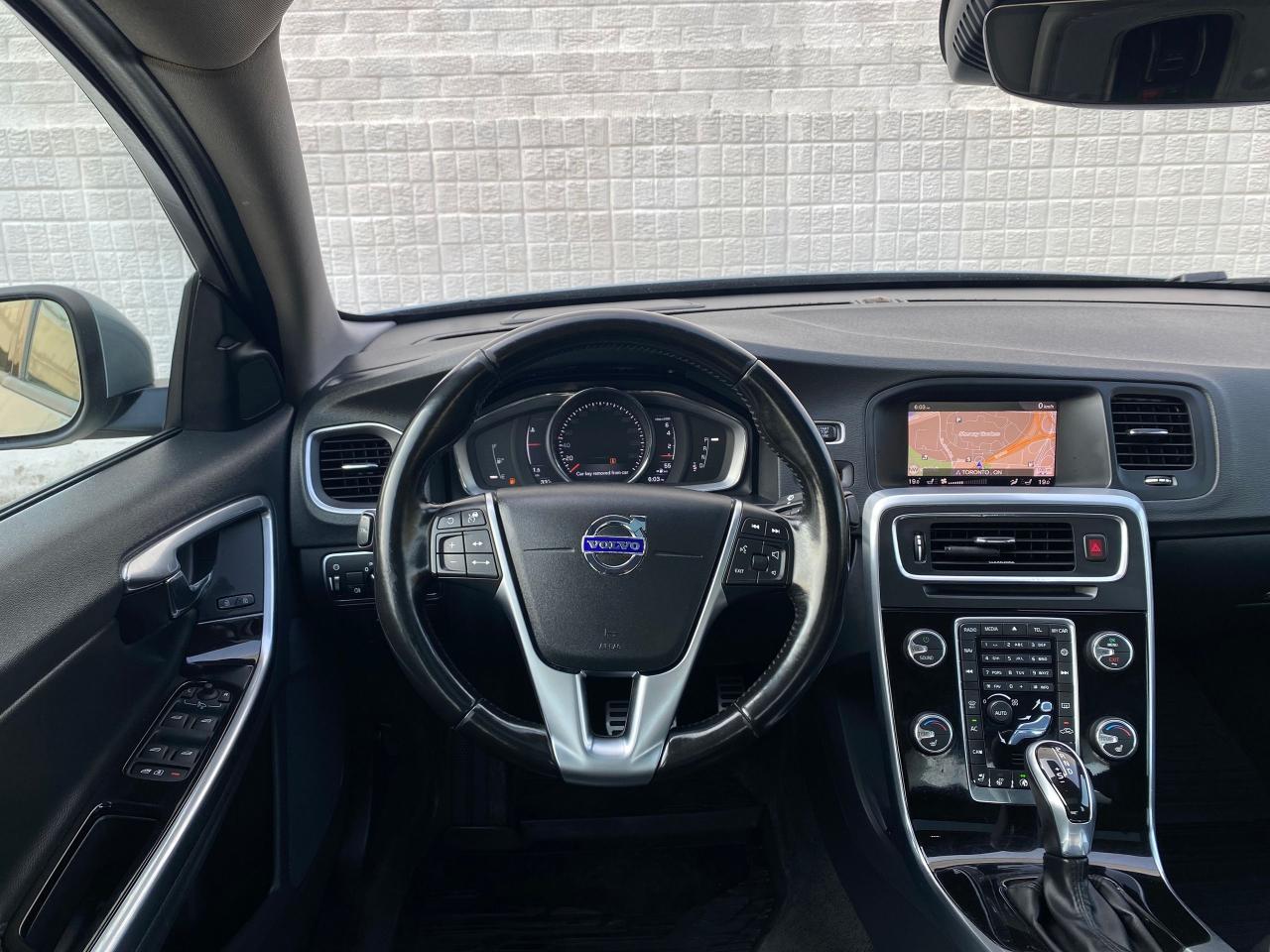 2018 Volvo S60 T5 AWD-DYNAMIC-POLESTAR PERFORMANCE PKG - Photo #10