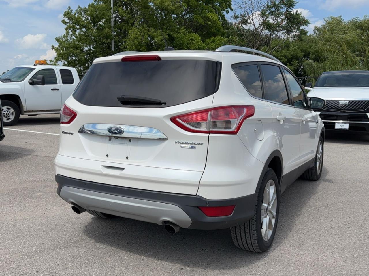 2016 Ford Escape Titanium - Photo #4