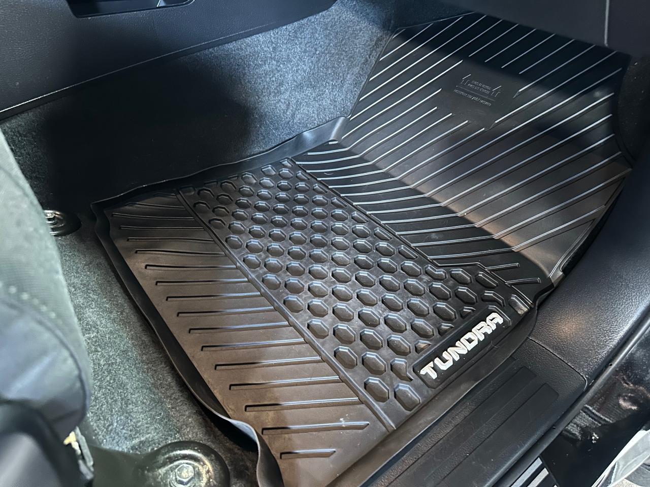 2019 Toyota Tundra 4X4 Double Cab SR5 Plus 5.7L - Photo #14