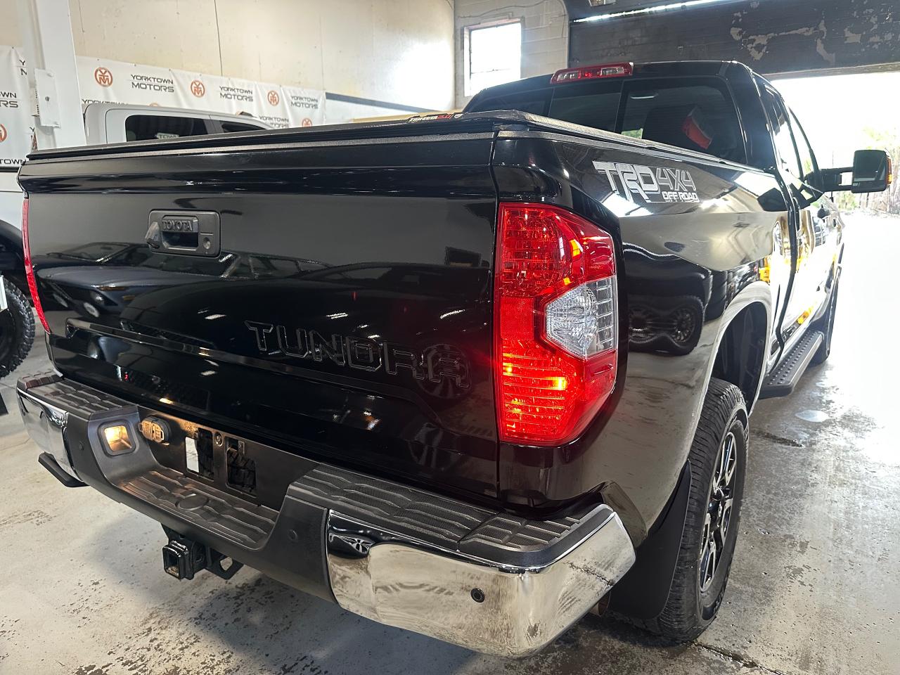 2019 Toyota Tundra 4X4 Double Cab SR5 Plus 5.7L - Photo #20