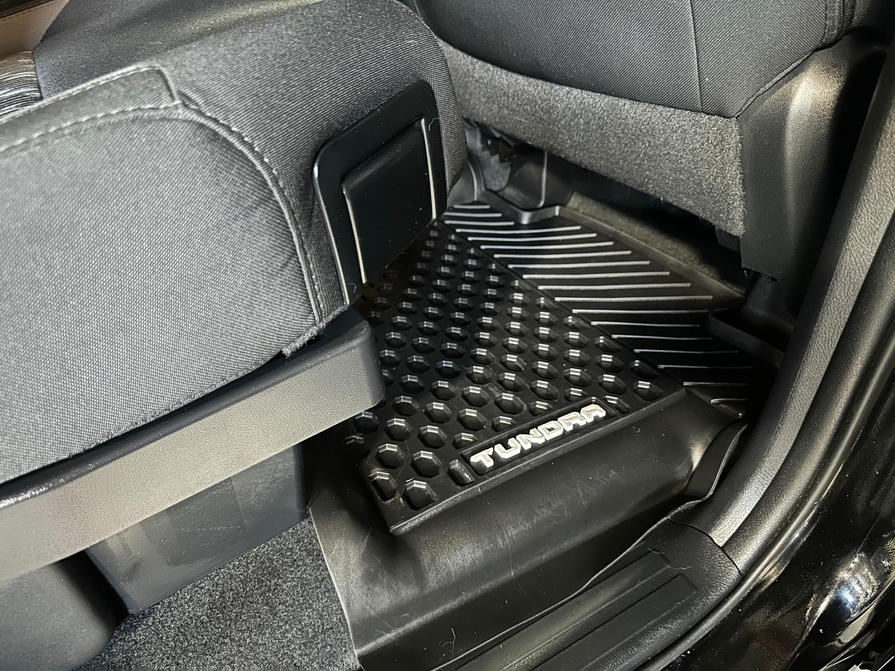 2019 Toyota Tundra 4X4 Double Cab SR5 Plus 5.7L - Photo #19