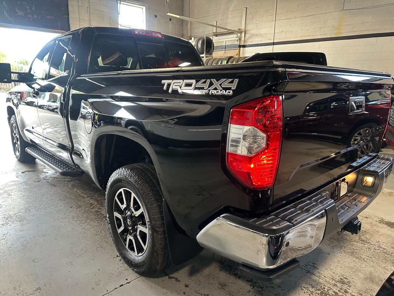 2019 Toyota Tundra 4X4 Double Cab SR5 Plus 5.7L - Photo #27