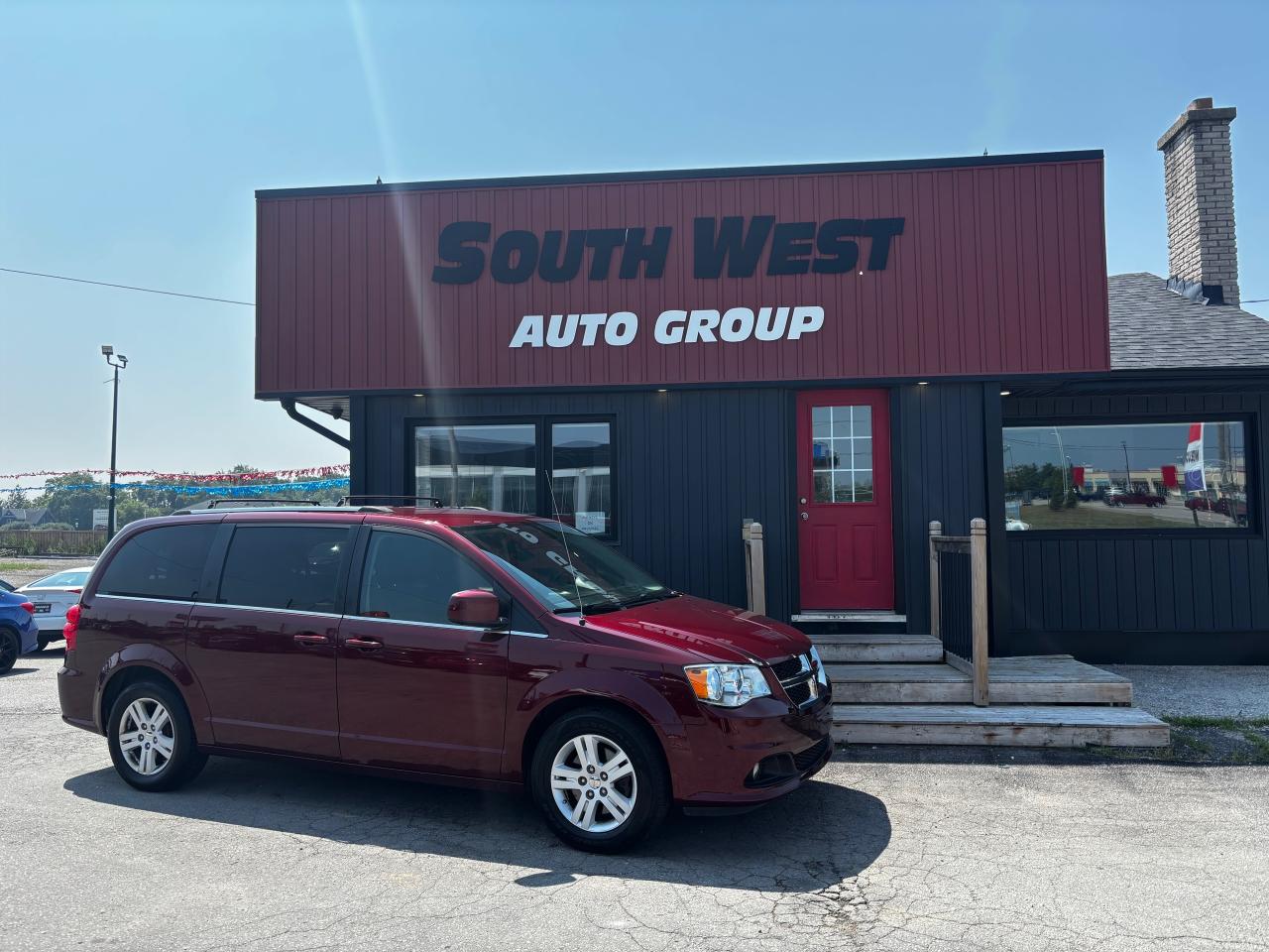 Used 2018 Dodge Grand Caravan Crew Plus for sale in London, ON
