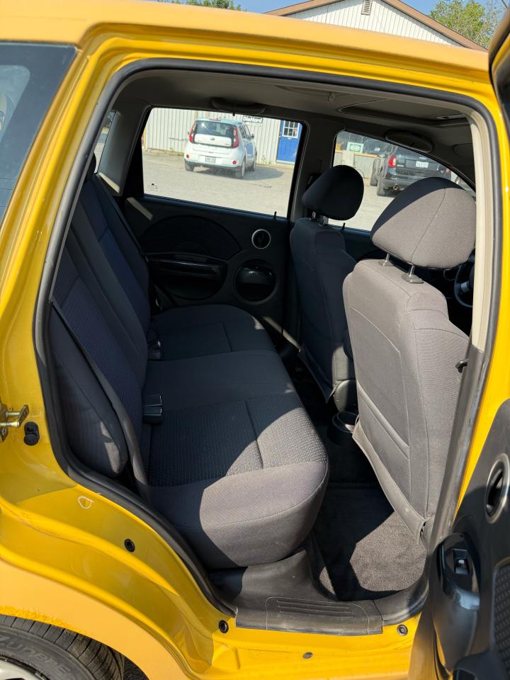 2007 Chevrolet Aveo LT - Photo #12