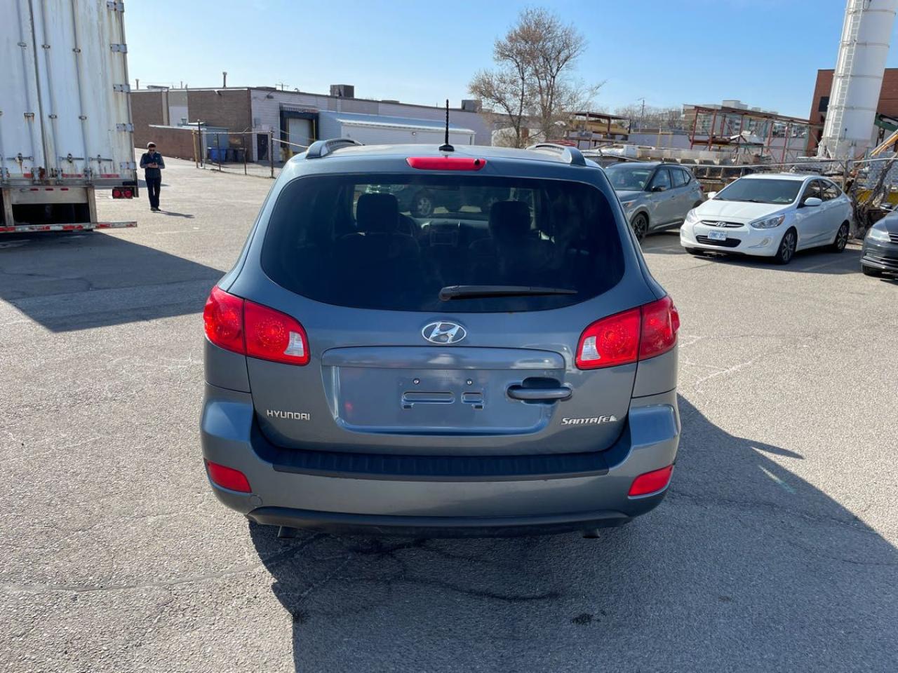 2009 Hyundai Santa Fe As is Photo9