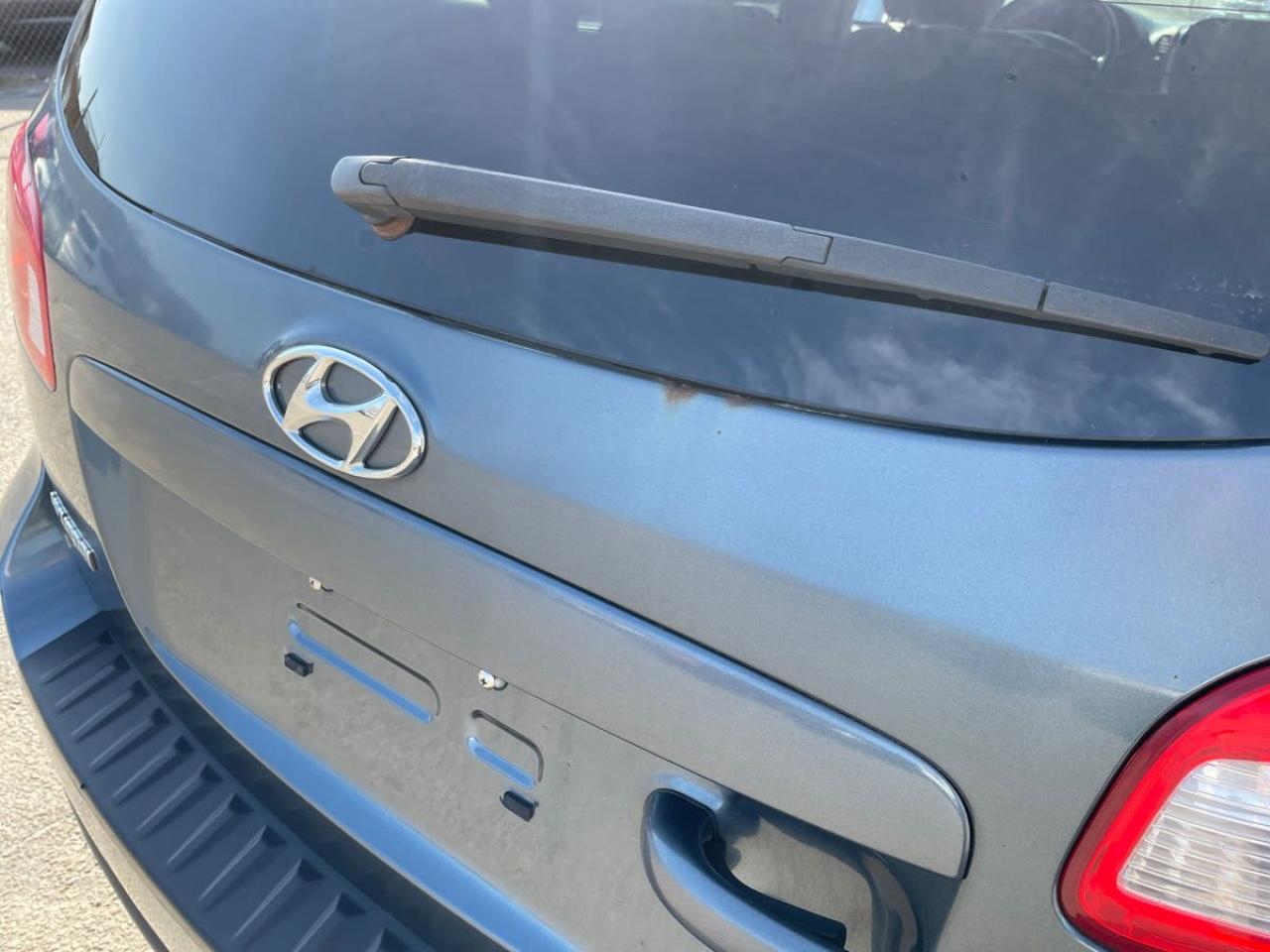 2009 Hyundai Santa Fe As is Photo11