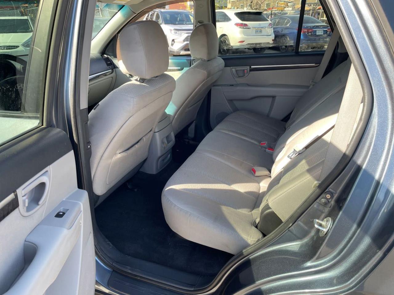 2009 Hyundai Santa Fe As is Photo20