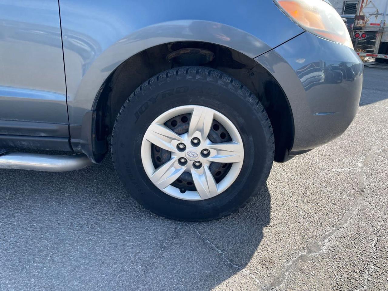 2009 Hyundai Santa Fe As is Photo24