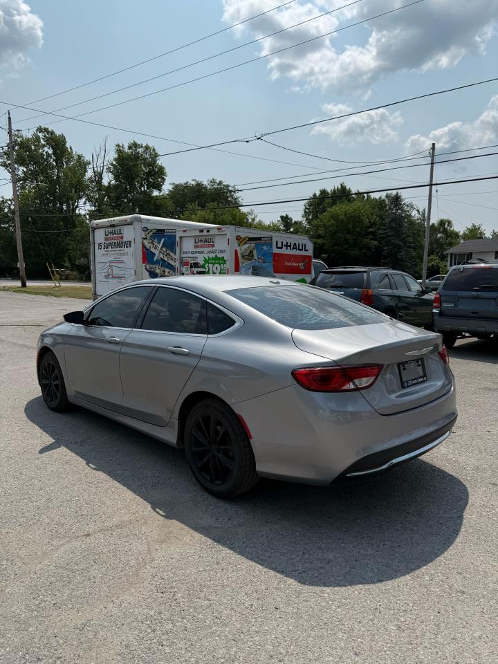 2015 Chrysler 200 Limited - Photo #7