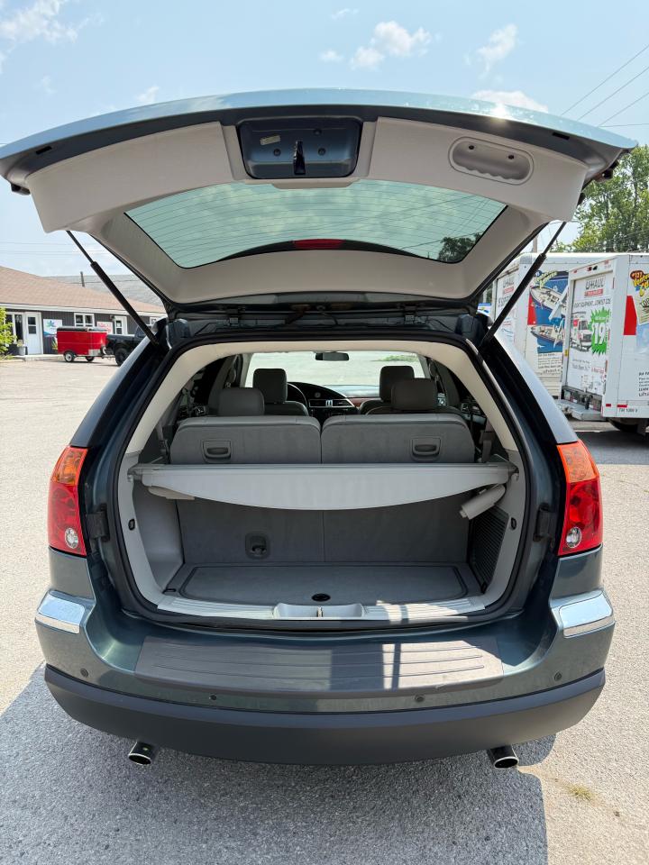 2007 Chrysler Pacifica Touring - Photo #12