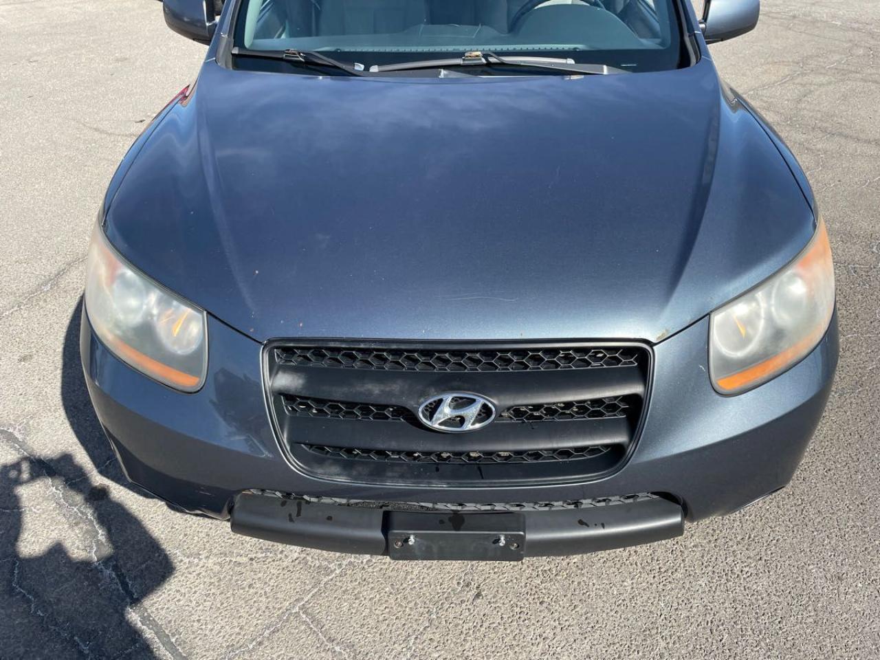 2009 Hyundai Santa Fe As is - Photo #3