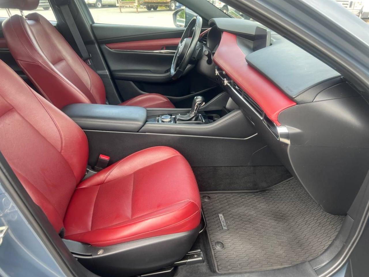 2019 Mazda MAZDA3 GT Auto FWD - Photo #11