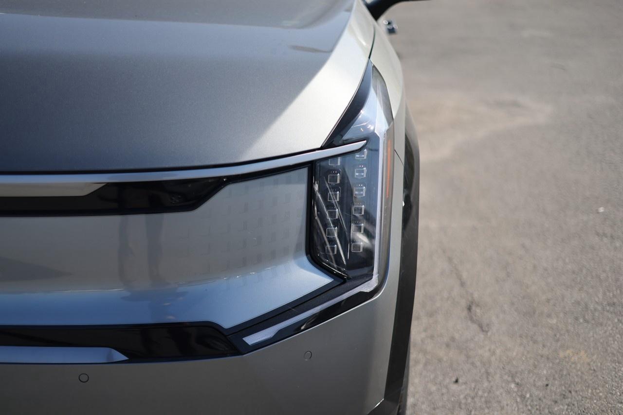 2026 Kia EV9 Land w/Plus Package AWD Photo