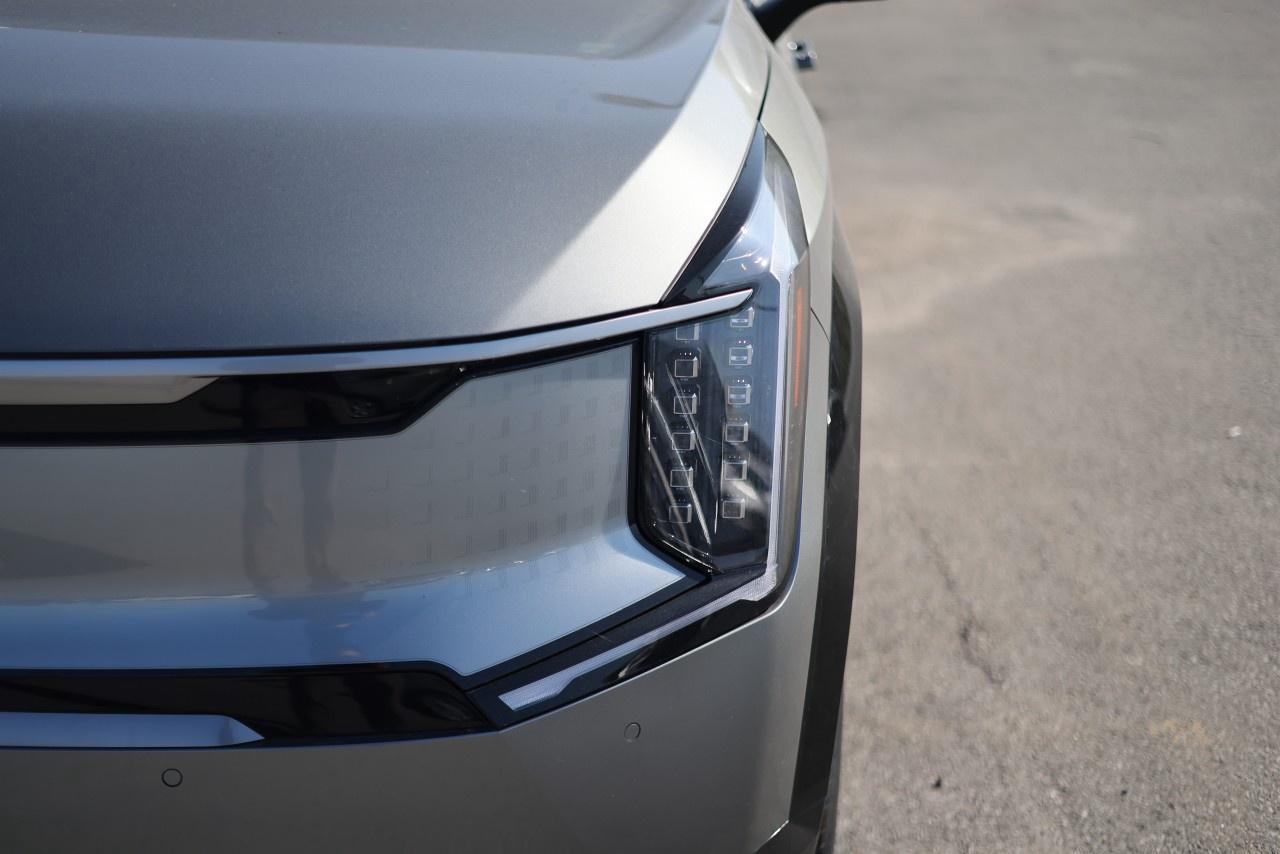 2026 Kia EV9 Land w/Plus Package AWD Photo