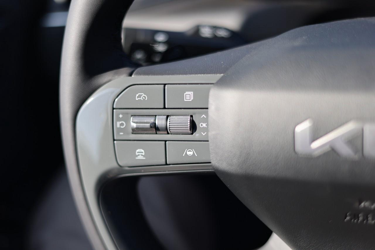 2026 Kia EV9 Land w/Plus Package AWD Photo