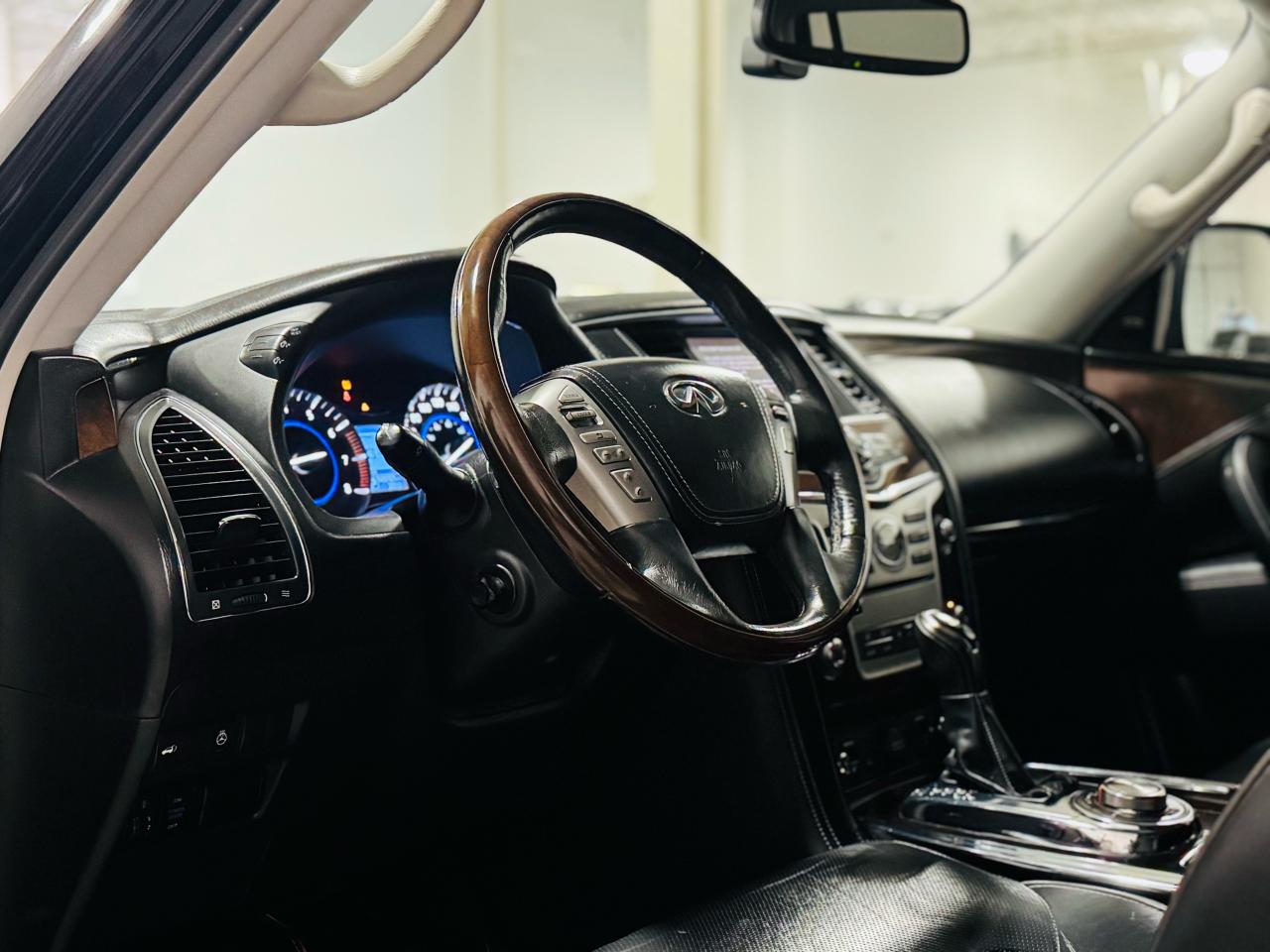 2018 Infiniti QX80  - Photo #9