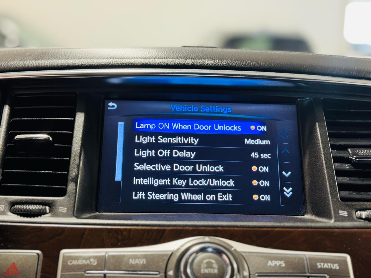 2018 Infiniti QX80  - Photo #15