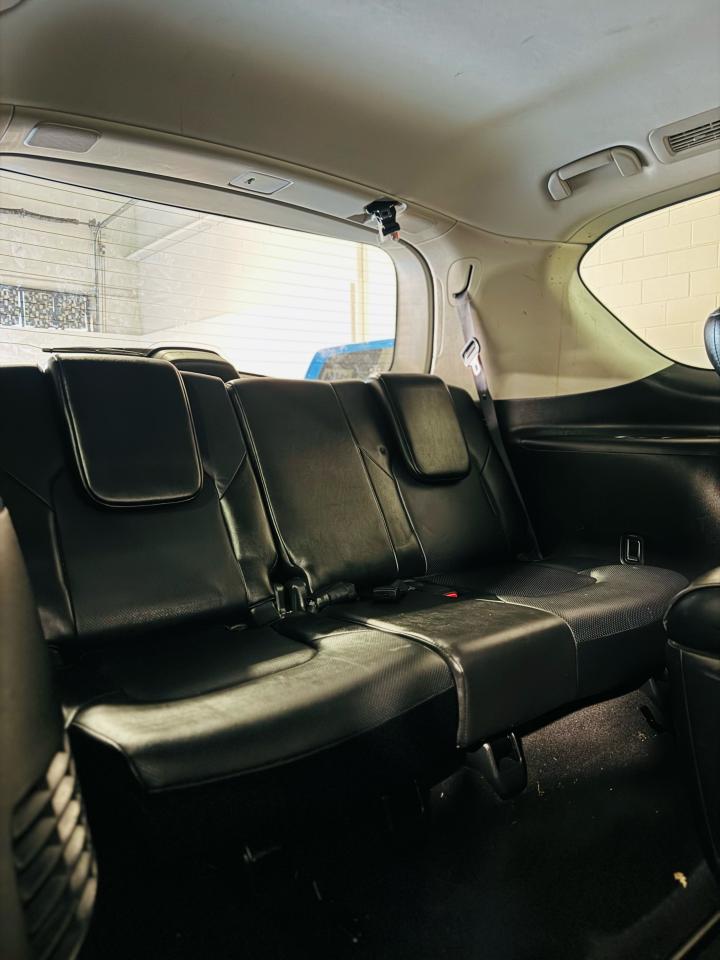 2018 Infiniti QX80  - Photo #20