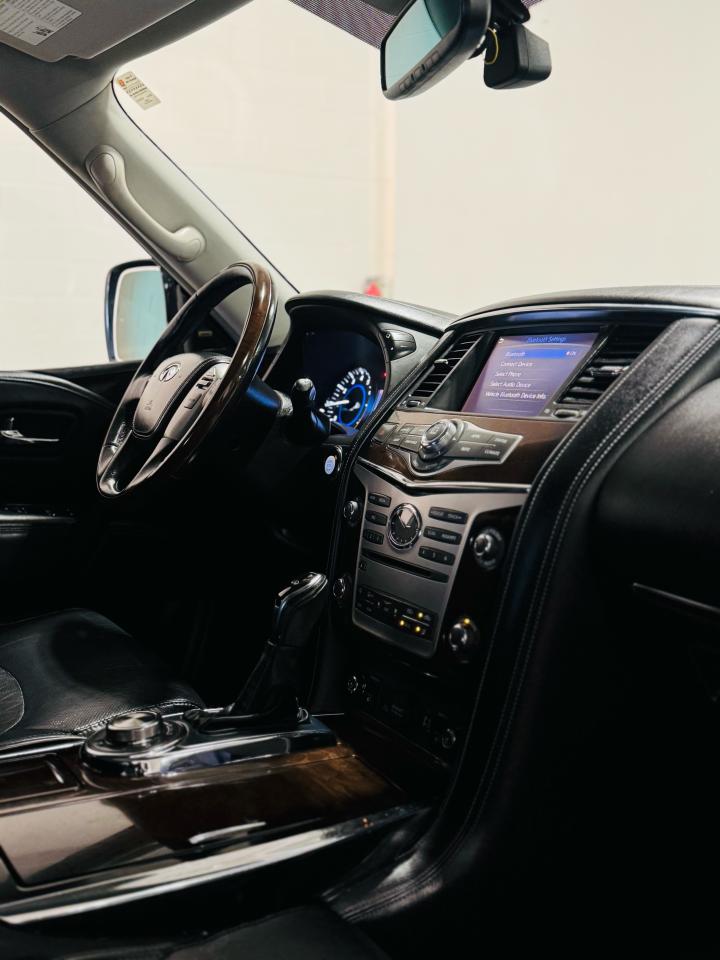 2018 Infiniti QX80  - Photo #25