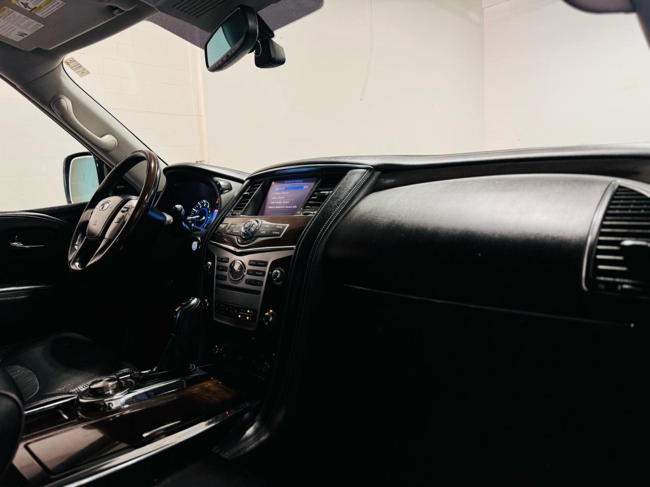 2018 Infiniti QX80  - Photo #26
