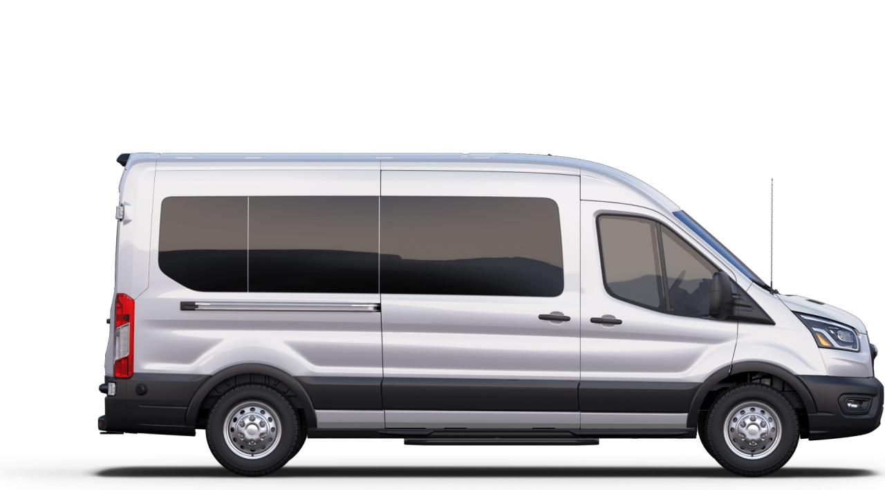 2025 Ford Transit Passenger Wagon XL Photo4