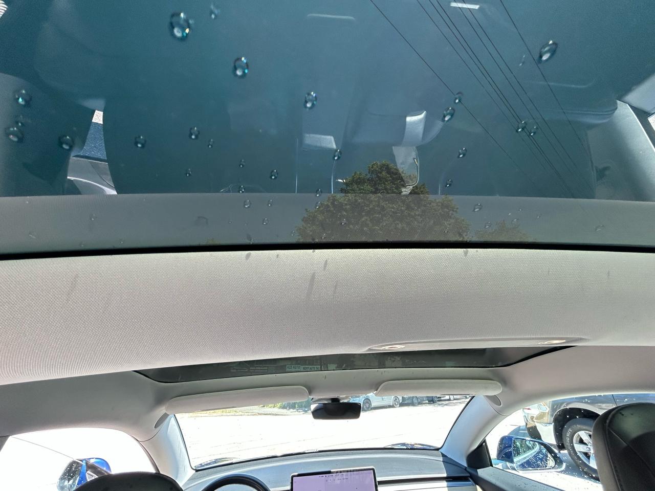 2018 Tesla Model 3  - Photo #11