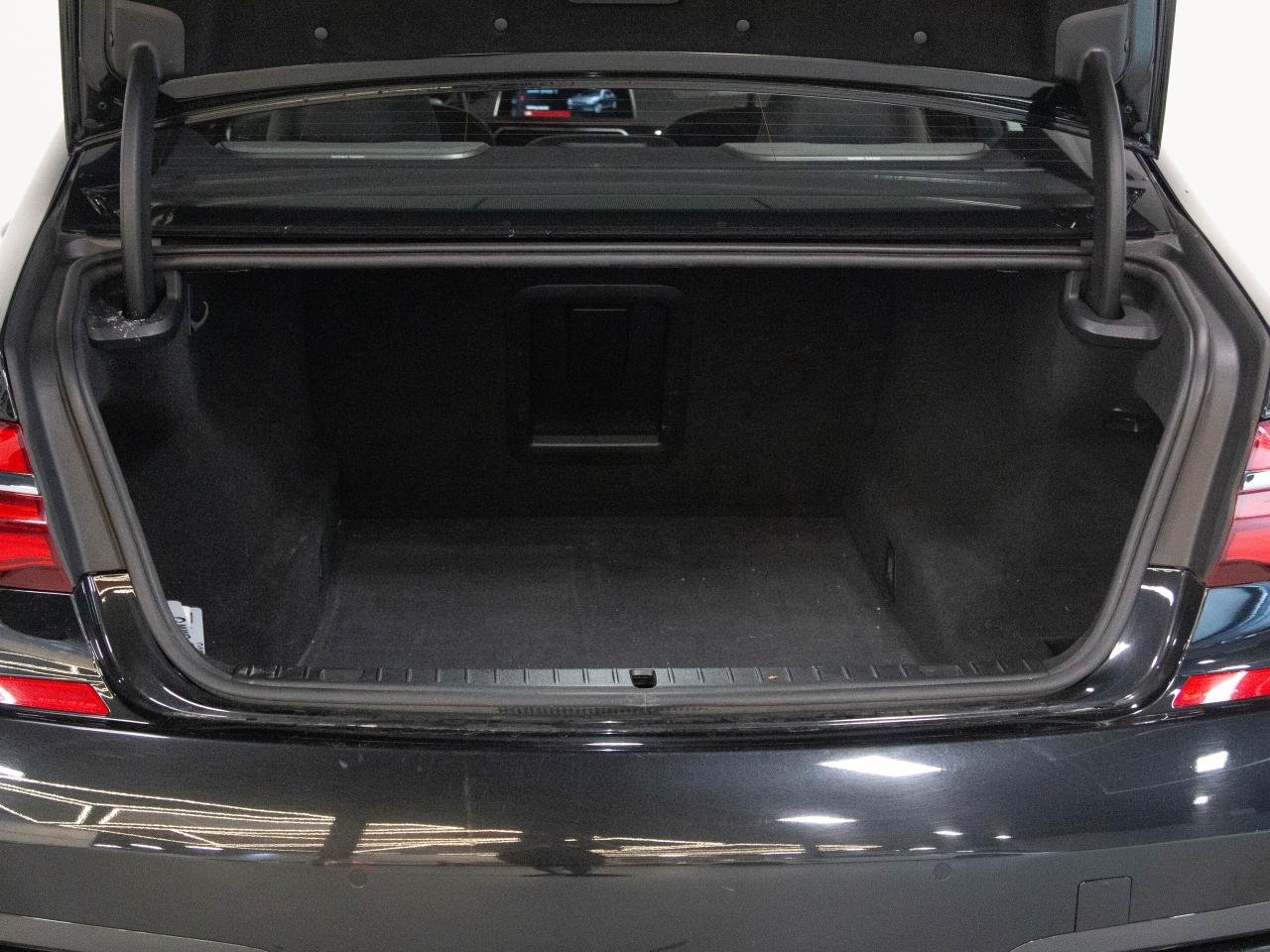 2019 BMW 7 Series 750I | M SPORT | DIAMOND STITCH | HARMAN/KARDON Photo