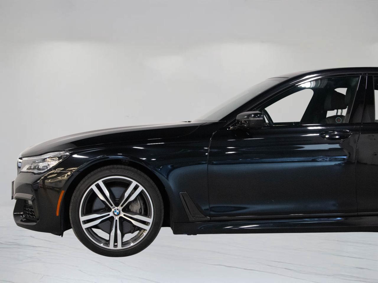 2019 BMW 7 Series 750I | M SPORT | DIAMOND STITCH | HARMAN/KARDON Photo