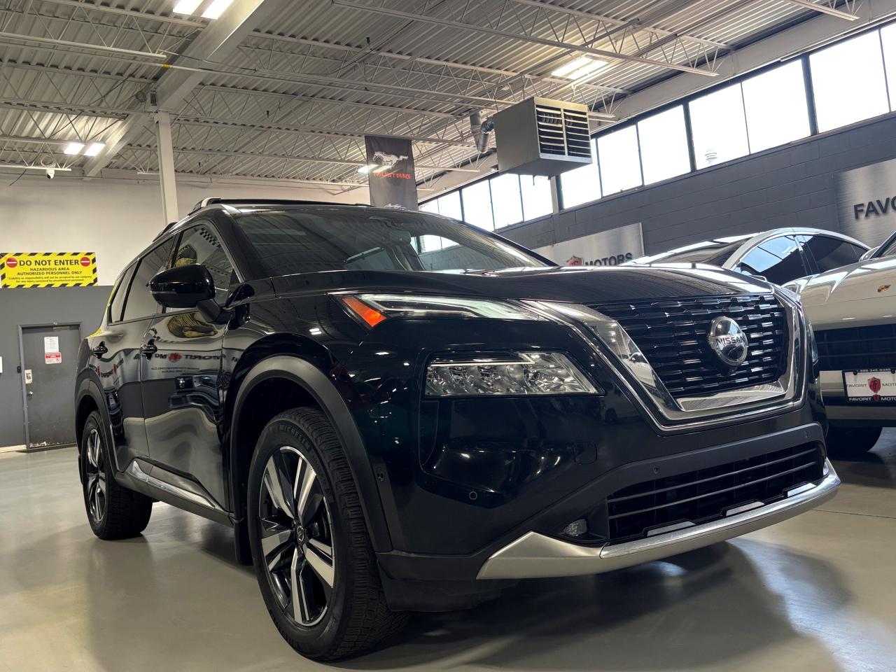 2021 Nissan Rogue Platinum AWD|NAV|BOSE|360CAM|LEATHER|HEADSUP|PANO| - Photo #2
