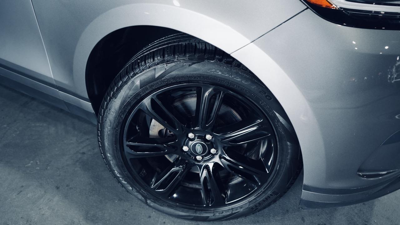 2022 Land Rover Range Rover Velar P250 S/PANO/NAV/MERIDIAN/CARPLAY/CAM/CLEAN CARFAX Photo2