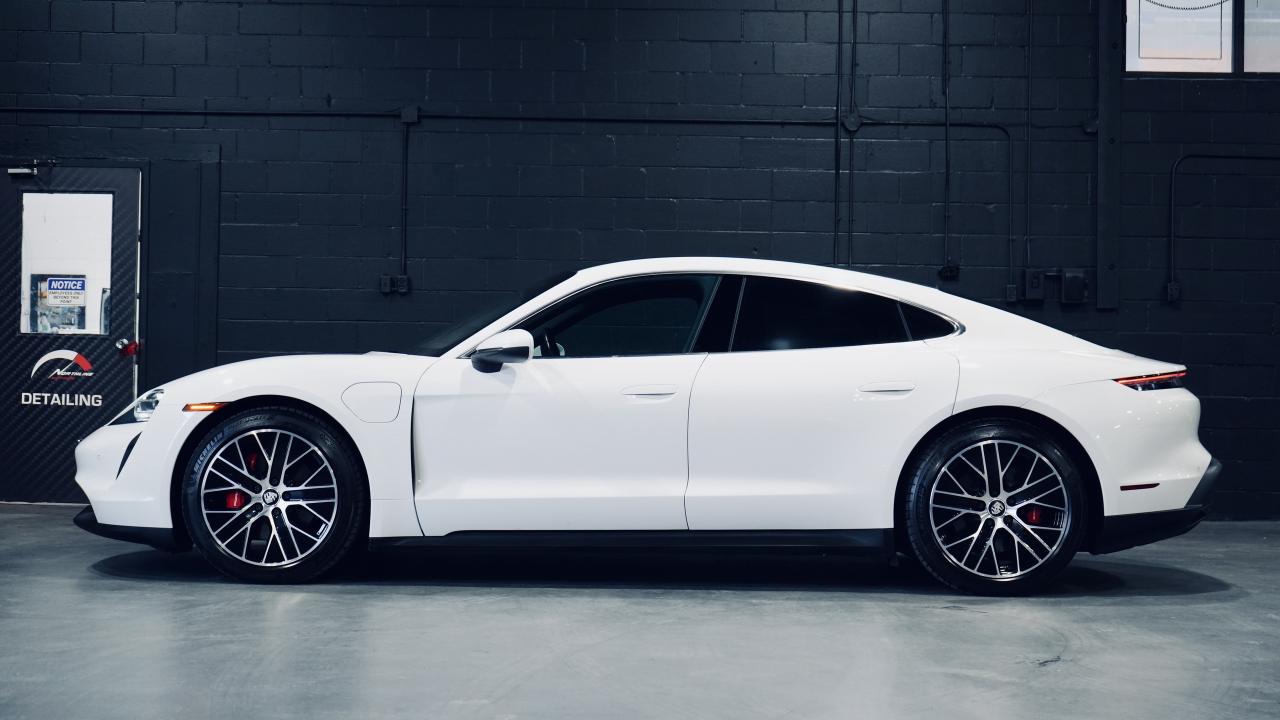 2020 Porsche Taycan 4S/PDLS/PERFORMANCE BATTERY+/ADAPTIVE CRUISE/PASM Photo