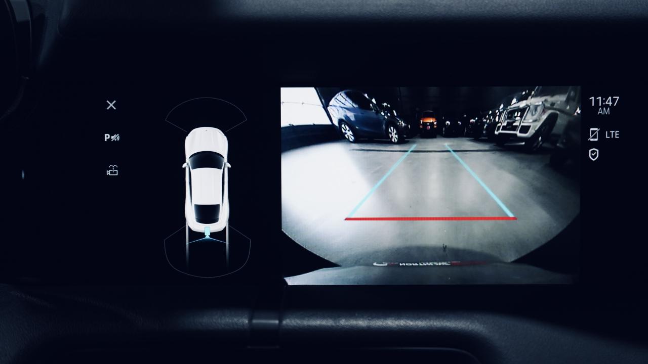 2020 Porsche Taycan 4S/PDLS/PERFORMANCE BATTERY+/ADAPTIVE CRUISE/PASM Photo