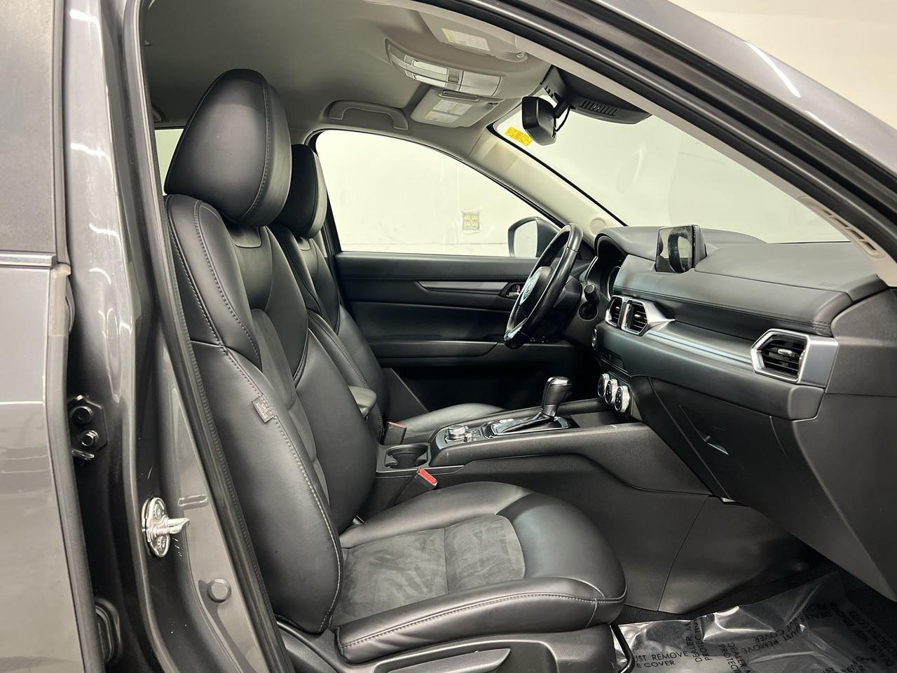 2019 Mazda CX-5 GS AWD | HTD LEATHER | CARPLAY | REAR CAM | A/C Photo