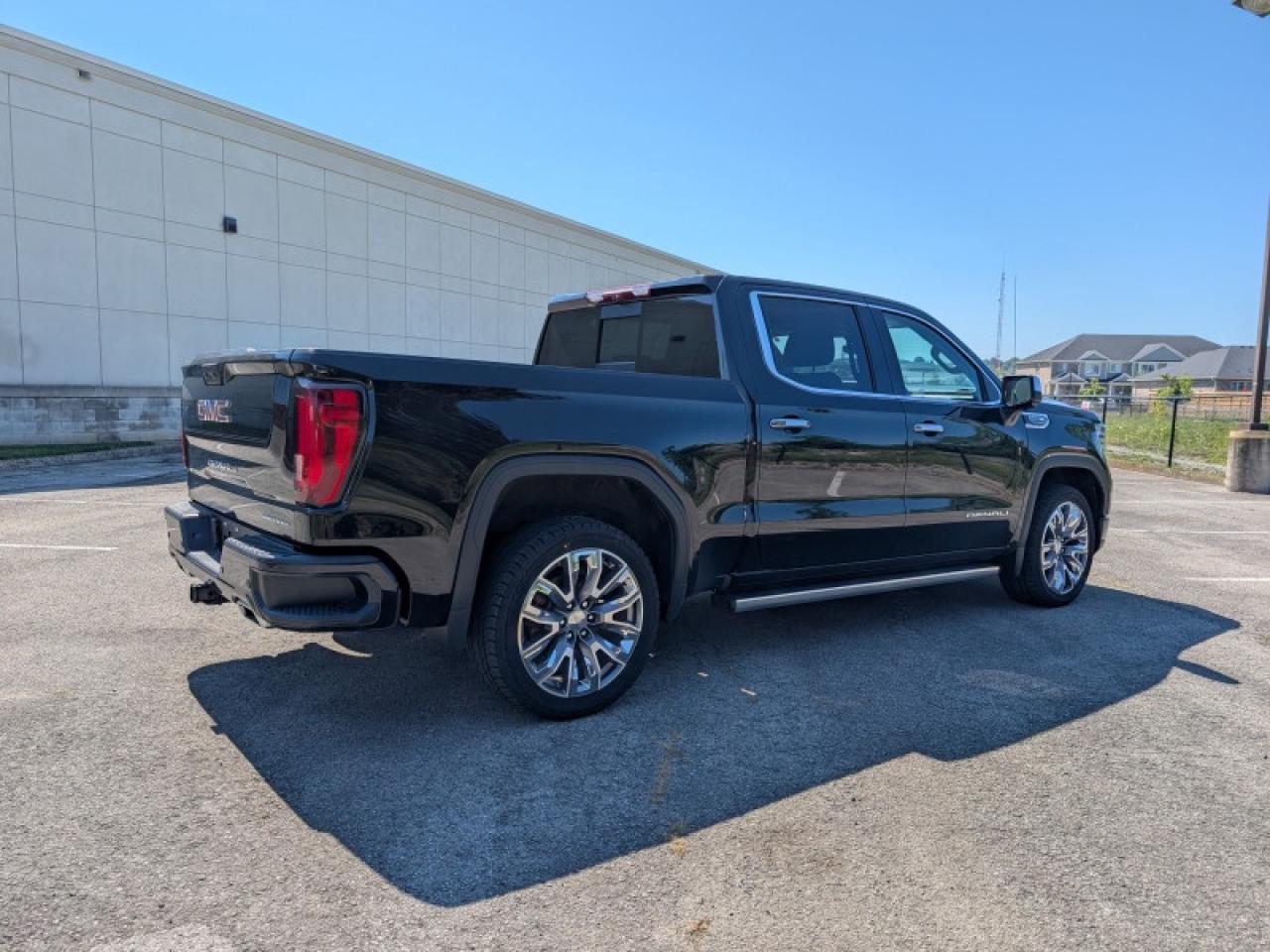 2023 GMC Sierra 1500 Denali Ultimate  **RESERVE PKG - $5,290 UPGRADE** Photo