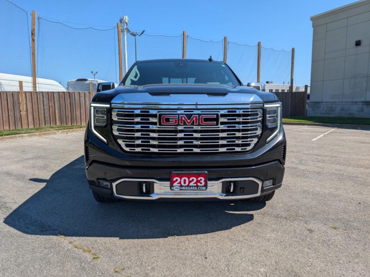 2023 GMC Sierra 1500 Denali Ultimate  **RESERVE PKG - $5,290 UPGRADE** Photo