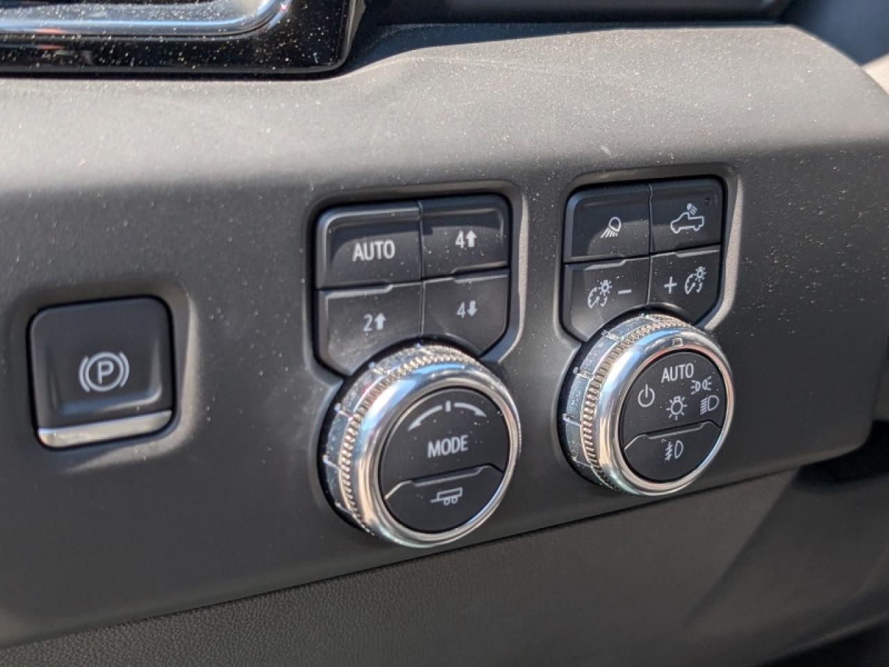 2023 GMC Sierra 1500 Denali Ultimate  **RESERVE PKG - $5,290 UPGRADE** Photo