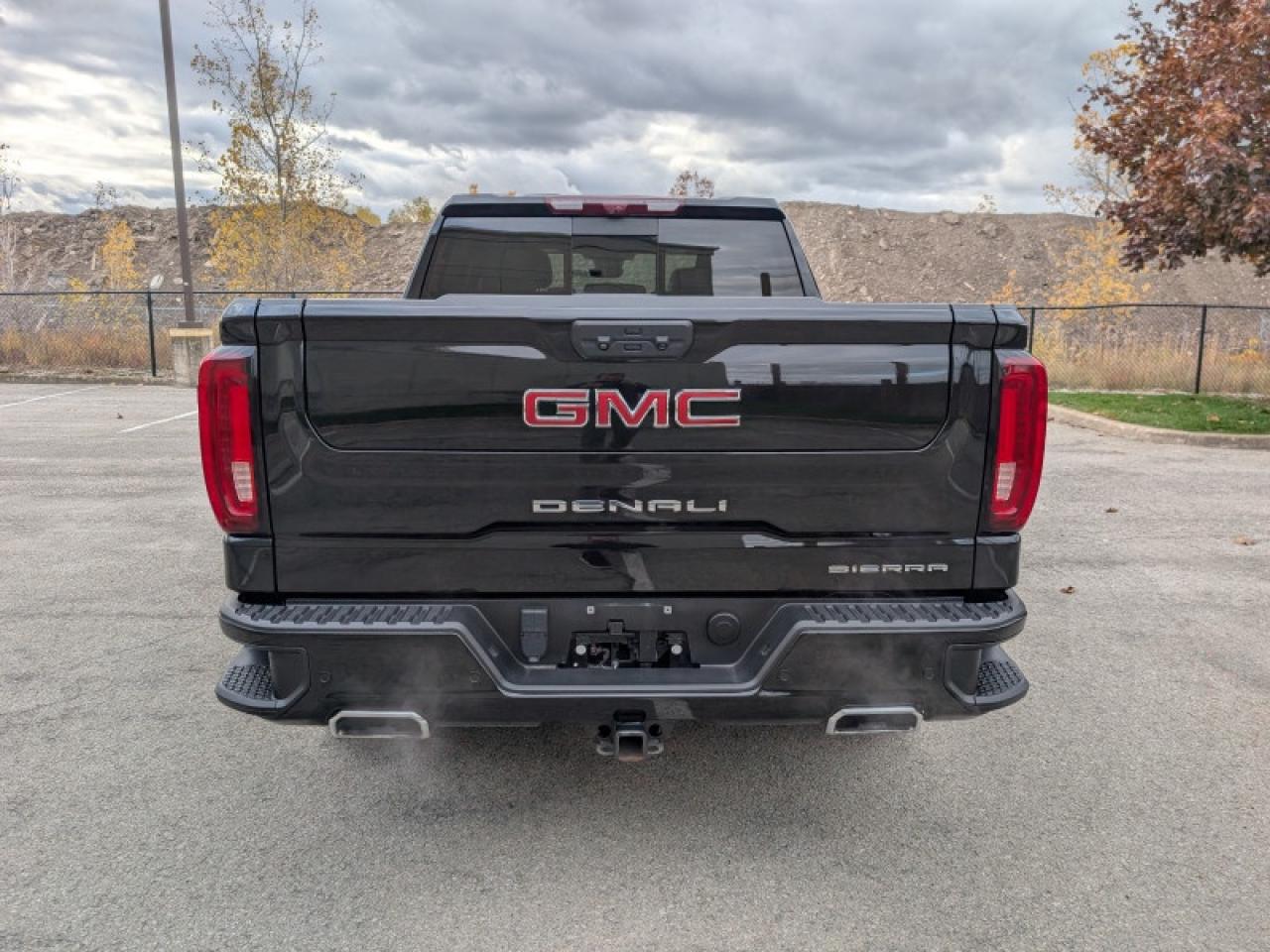 2023 GMC Sierra 1500 Denali Ultimate  **RESERVE PKG - $5,290 UPGRADE** Photo