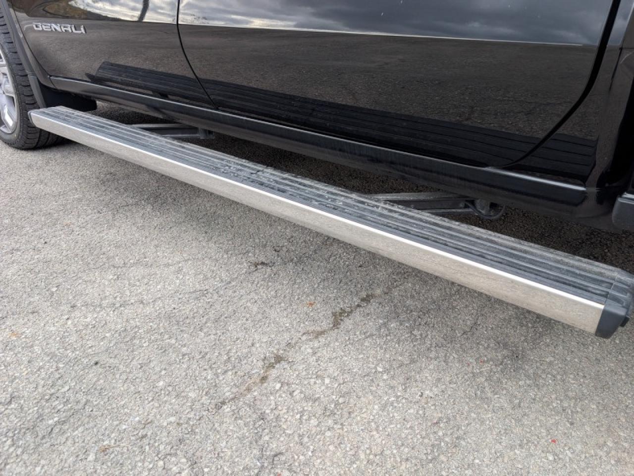 2023 GMC Sierra 1500 Denali Ultimate  **RESERVE PKG - $5,290 UPGRADE** Photo