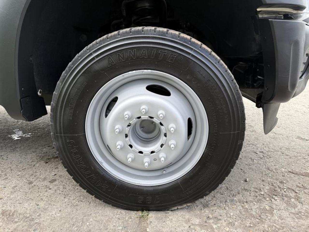 12757419