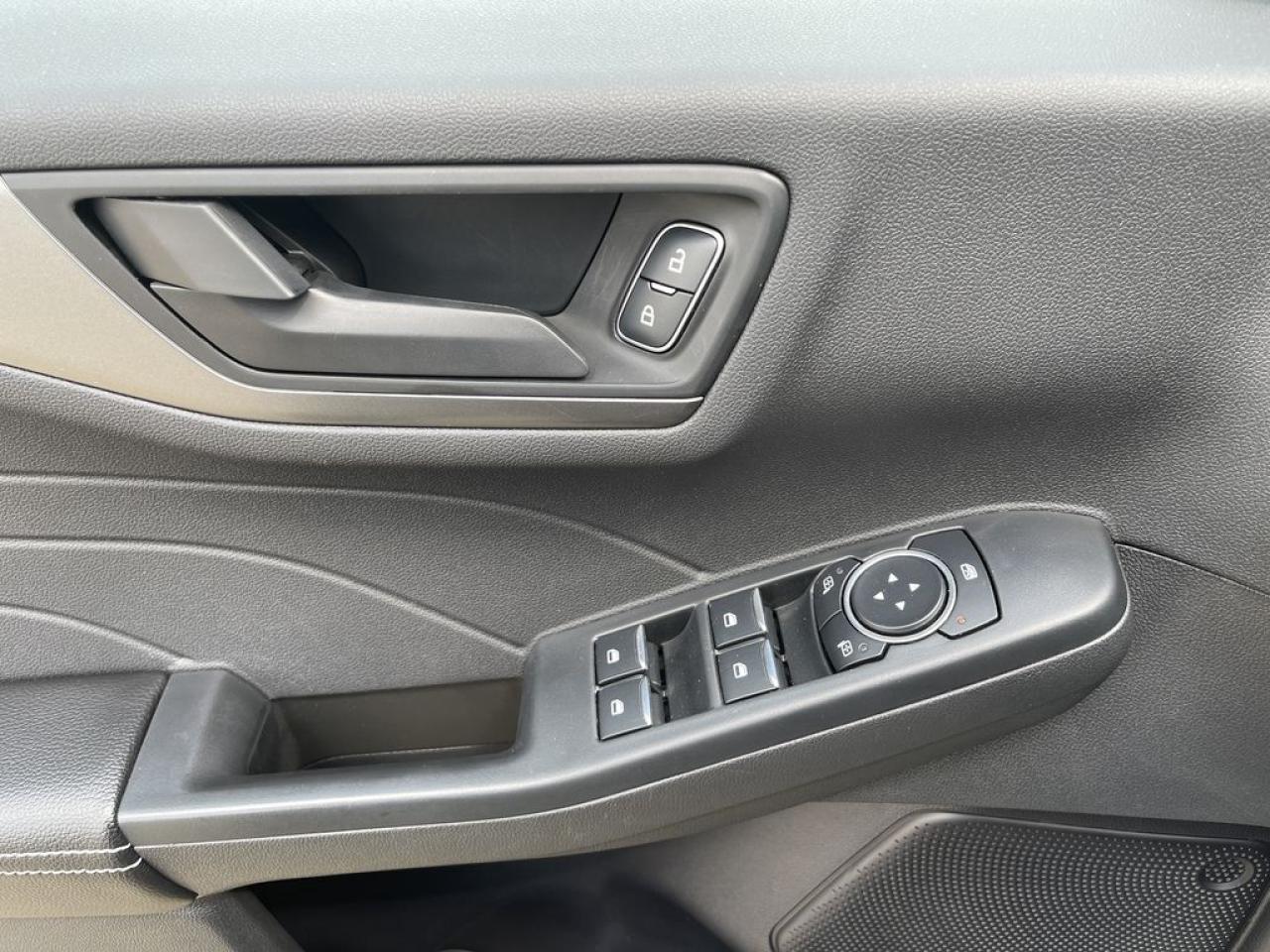 2023 Ford Escape Active Photo5