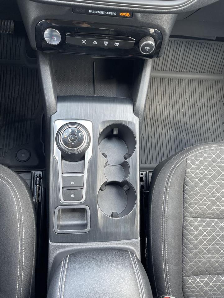 2023 Ford Escape Active Photo5