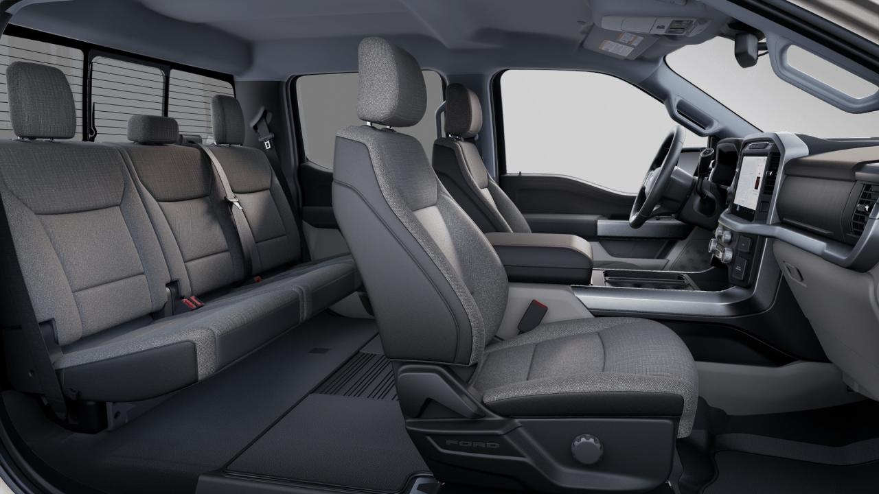 2025 Ford F-150 XLT Photo5