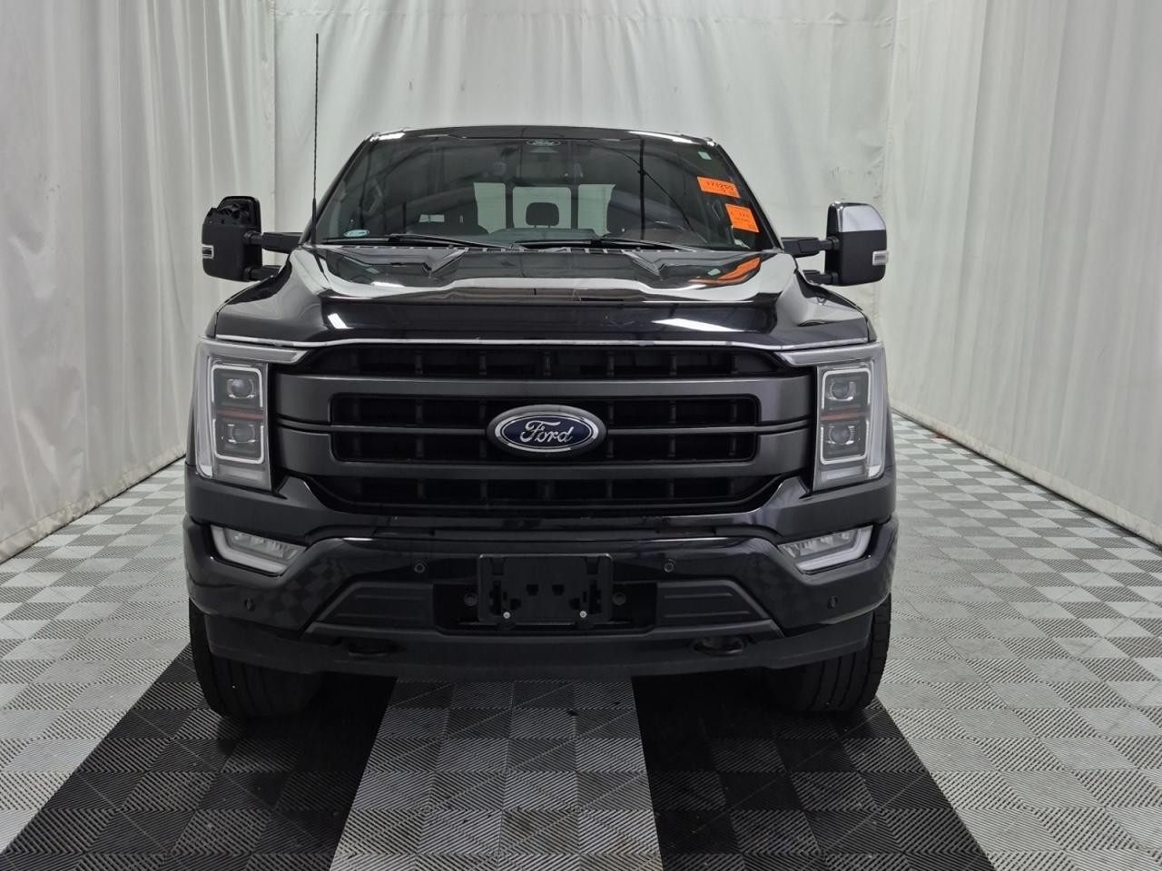 2022 Ford F-150 Lariat Photo2