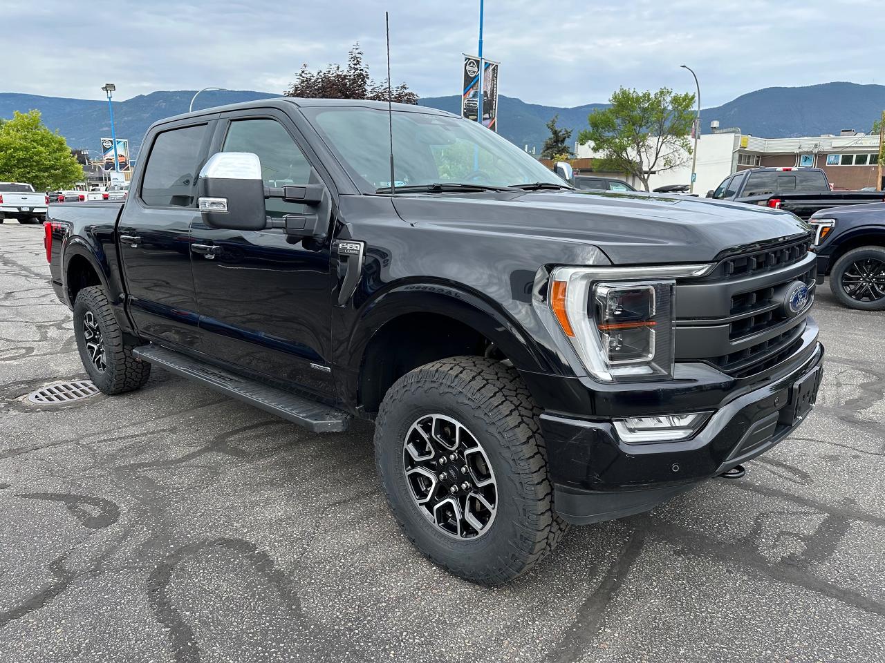 2022 Ford F-150 Lariat Photo5