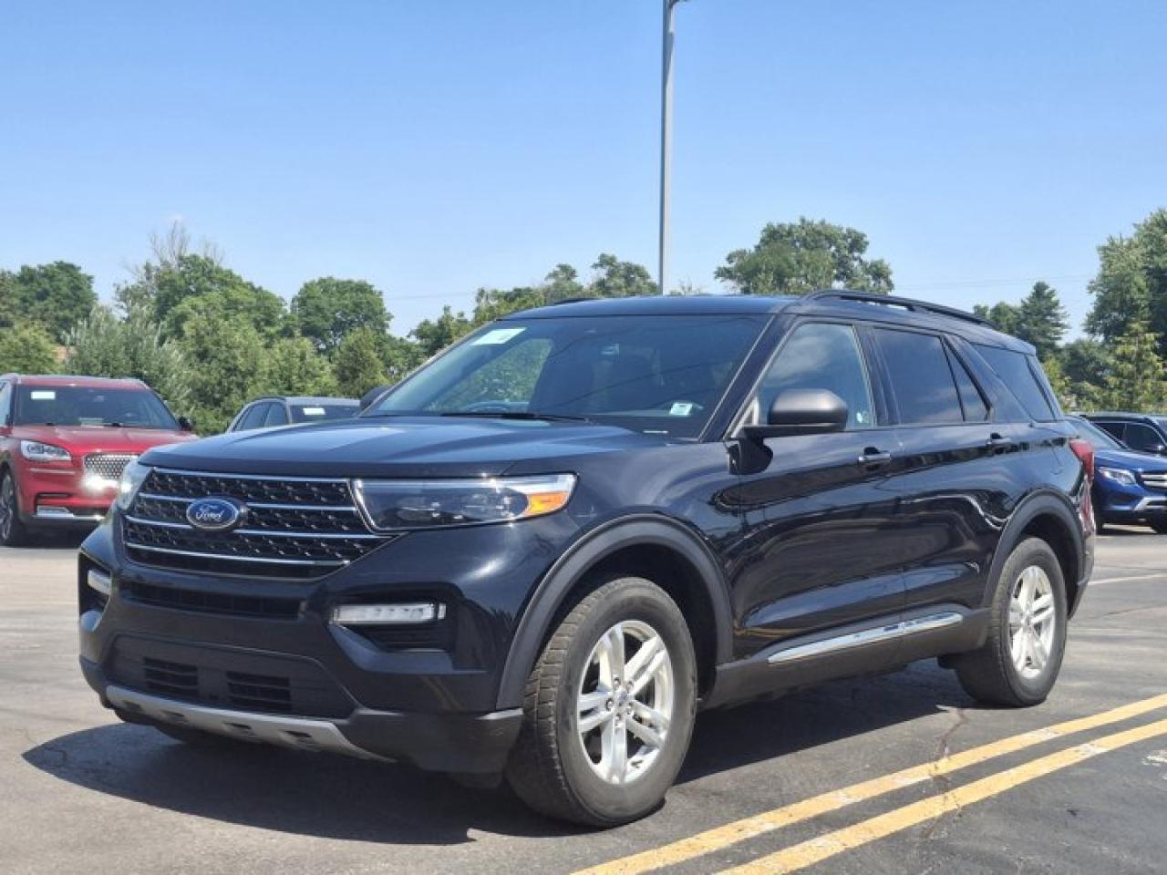 Used 2020 Ford Explorer XLT 4WD | Leather | Nav | Adaptive Cruise Control | Heated Seats & Steering | Rear Camera & More ! for sale in Guelph, ON