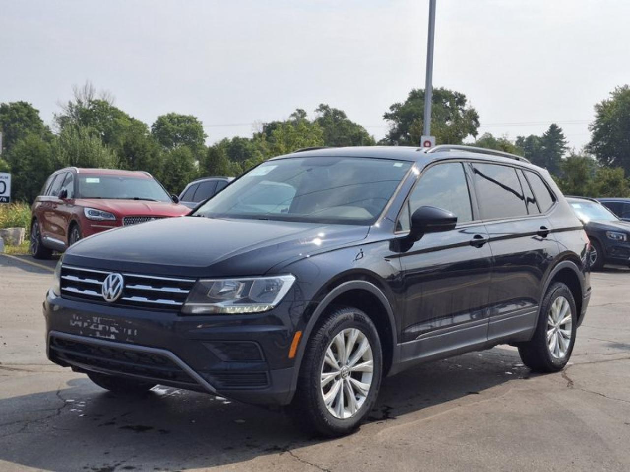 Used 2020 Volkswagen Tiguan Trendline 4Motion | Heated Seats | Reverse Cam | Carplay + Android | AC | Drive Mode Select & More ! for sale in Guelph, ON